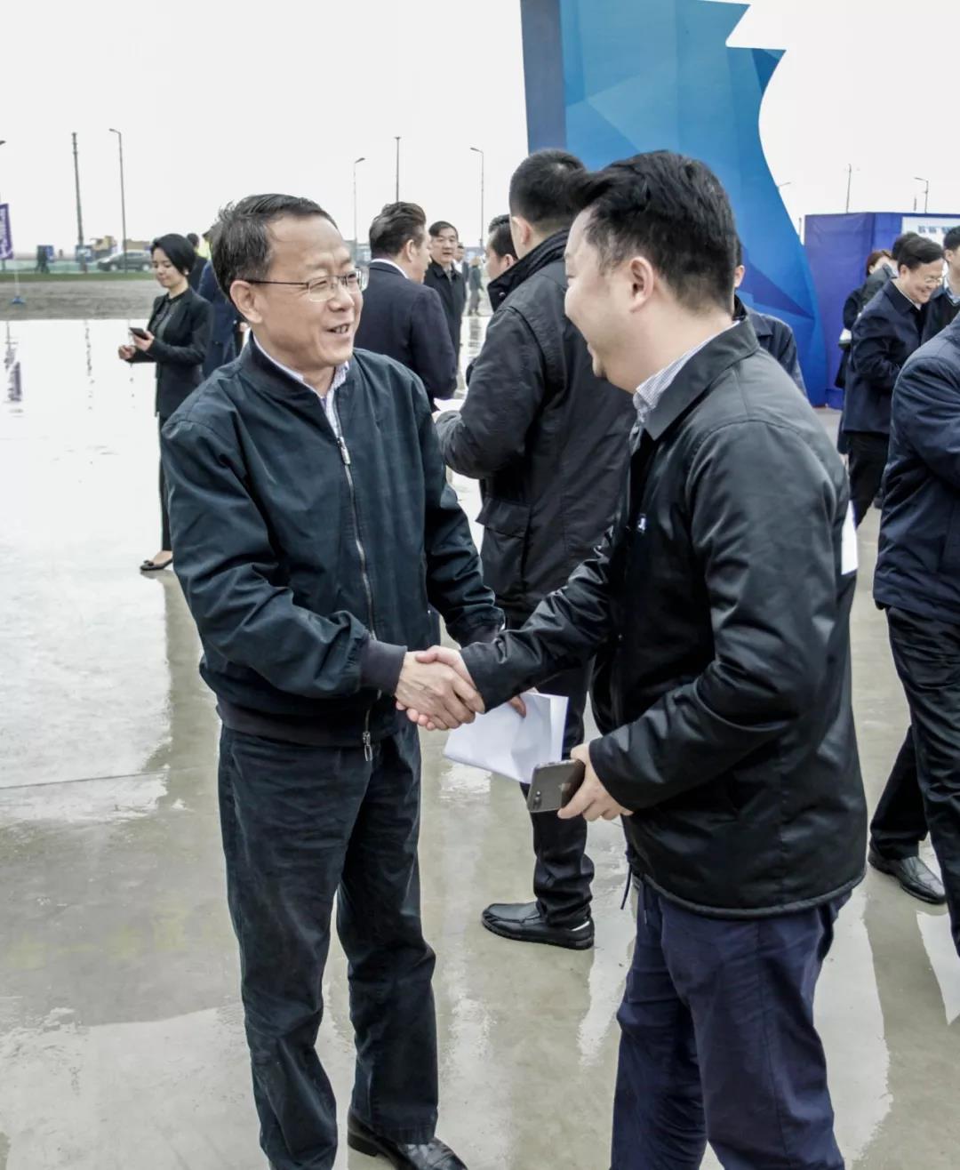 成都市重大产业项目集中开工 博鱼网页版国际科技文创项目亮相开工仪式