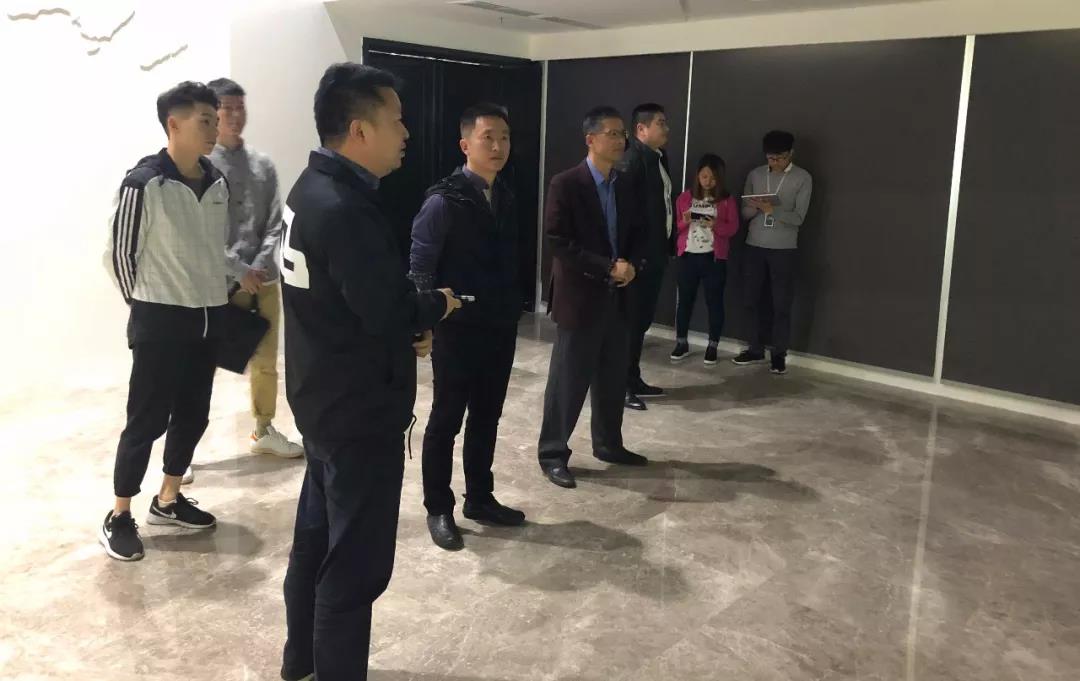 锐丰科技董事总经理薛凯一行来博鱼网页版考察交流