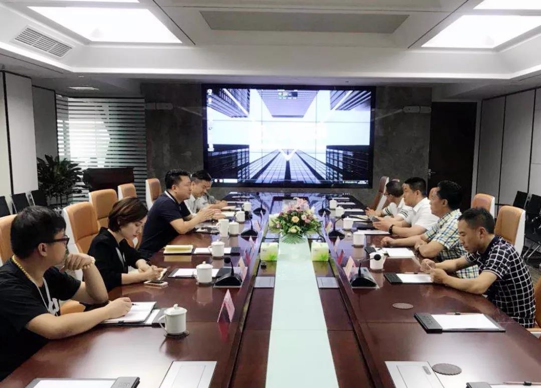 松潘县委副书记、县长李建军一行莅临博鱼网页版国际考察交流