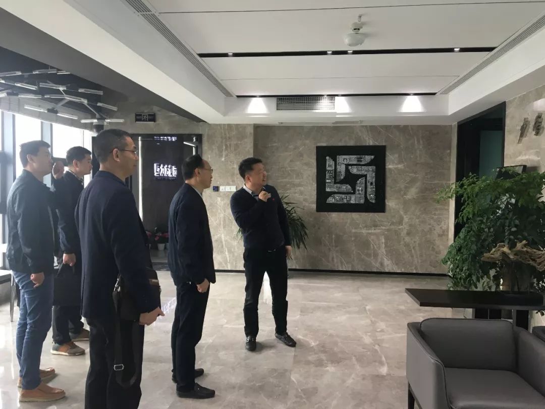 龙泉驿区城投公司董事长李智一行走访调研博鱼网页版集团
