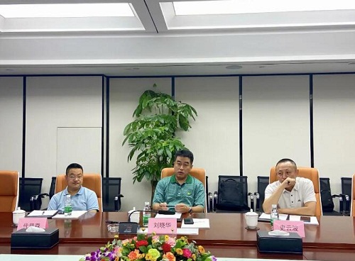 玉龙集团董事刘晓华一行莅临博鱼网页版考察交流