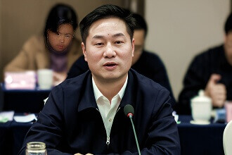 曾洪扬