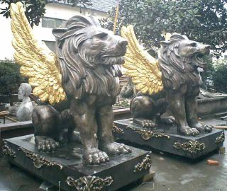 铜狮子的摆放