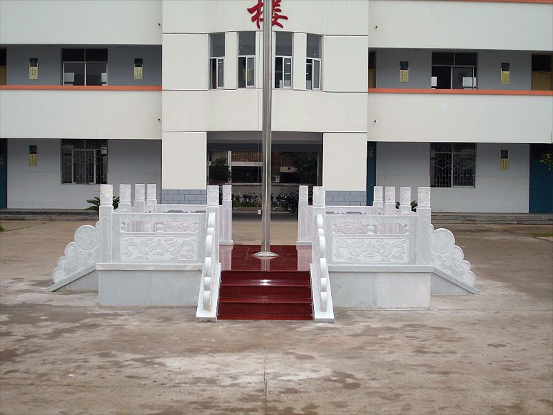 校园升旗台_汉白玉雕花博鱼网页版
