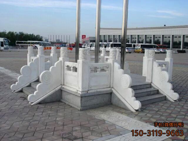 车站升旗台_汉白玉雕花国旗台博鱼网页版