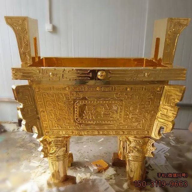 司母戊鼎_鎏金铜雕鼎