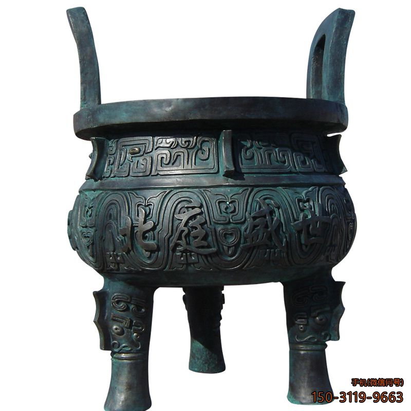 仿铜三角鼎_玻璃钢仿古做旧法器