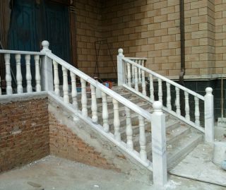 浅谈石栏杆在人们日常生活中的作用—玉海石雕