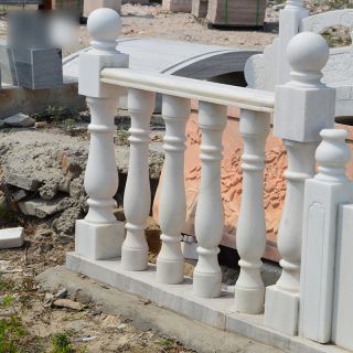 适合制作石雕栏杆的石材选择