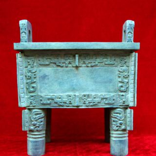 仿古铜雕是什么？