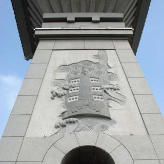 关于浮雕的特征以及来源