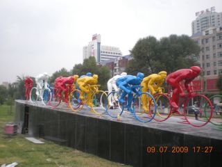 不锈钢城市博鱼网页版和玻璃钢博鱼网页版的区别