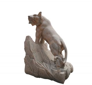 石雕老虎的文化与摆放方式