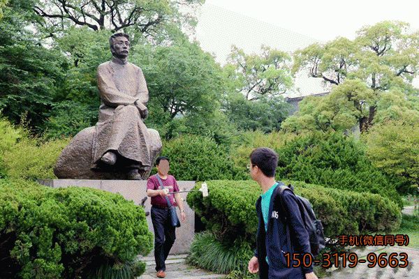 文豪鲁迅雕像_公园景区名人铸铜塑像博鱼网页版