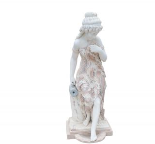 装饰着城市景观的人物博鱼网页版