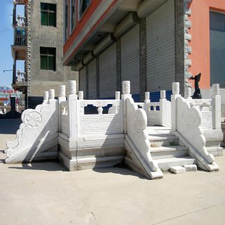 一套简单的国旗台设计效果