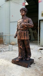 名人铜雕在城市中的作用