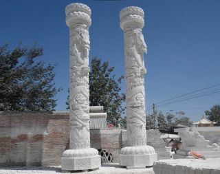 石雕龙柱的发展和寓意