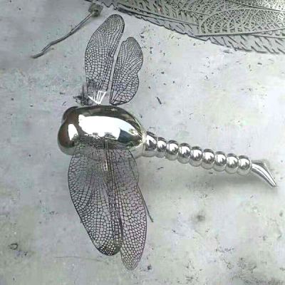 镜面不锈钢的欣赏——形体与光影