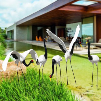 博鱼网页版定制厂家玻璃钢仿真仙鹤摆件