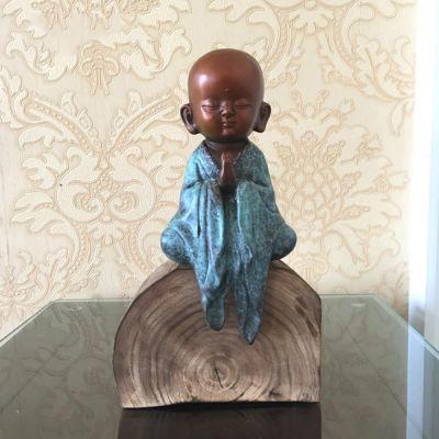 铜雕人物博鱼网页版的介绍