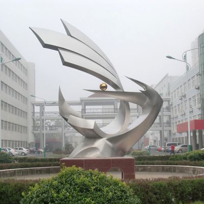 博鱼网页版地球仪与校园环境可以完美融合