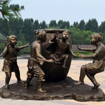 中国古代铜雕普遍具有装饰性