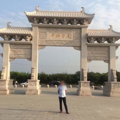 如何雕刻村庄牌坊 _古城古镇门楼石牌坊价格是多少