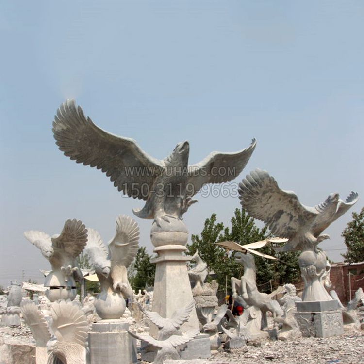 大鹏展翅老鹰石雕景观博鱼网页版