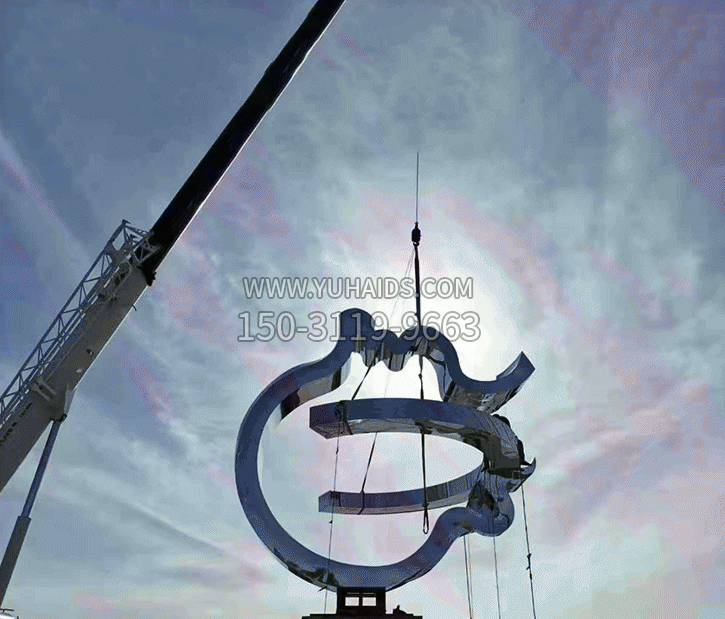 简约广场不锈钢景观博鱼网页版