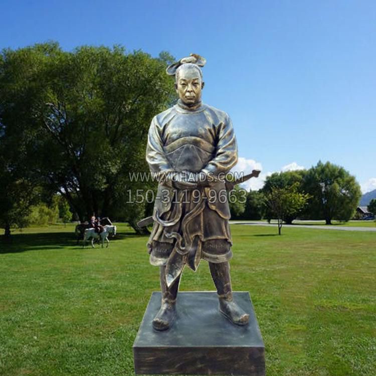 中国汉初三杰之韩信仿铜雕像博鱼网页版