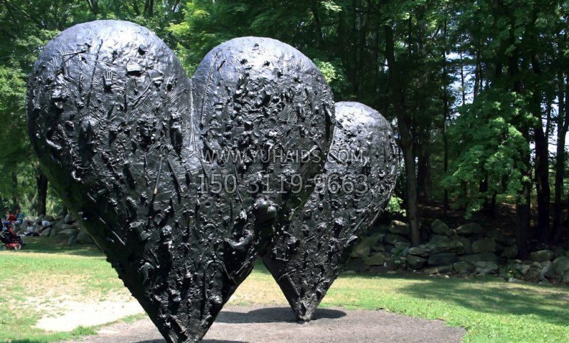 心形铜雕博鱼网页版