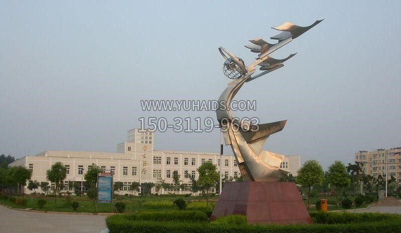 校园不锈钢抽象飞翔博鱼网页版