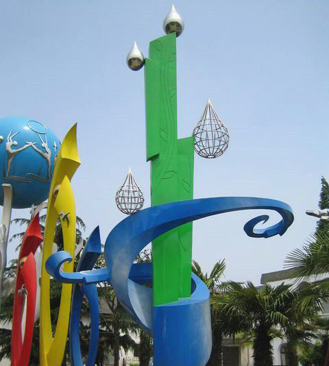 校园不锈钢润物细无声景观博鱼网页版