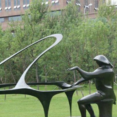 弹钢琴景观铜雕是怎么制作出来的?