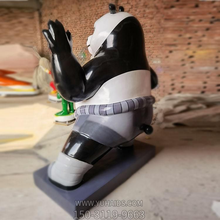 商场影院门口玻璃钢卡通功夫熊猫博鱼网页版