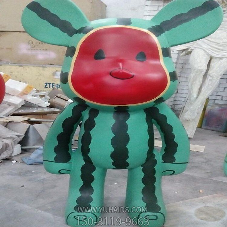 玻璃钢博鱼网页版商场卡通暴力熊雕像景观摆件