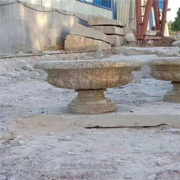 小区公园摆放黄锈石浮雕欧式花钵 花岗岩花盆博鱼网页版