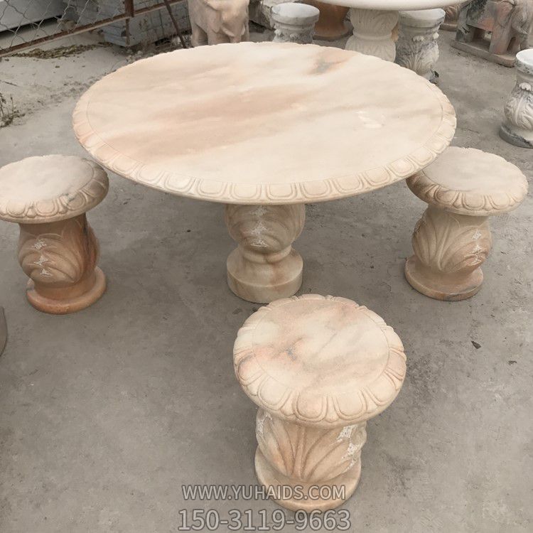 晚霞红圆形雕刻公园户外摆放休闲石桌石凳博鱼网页版