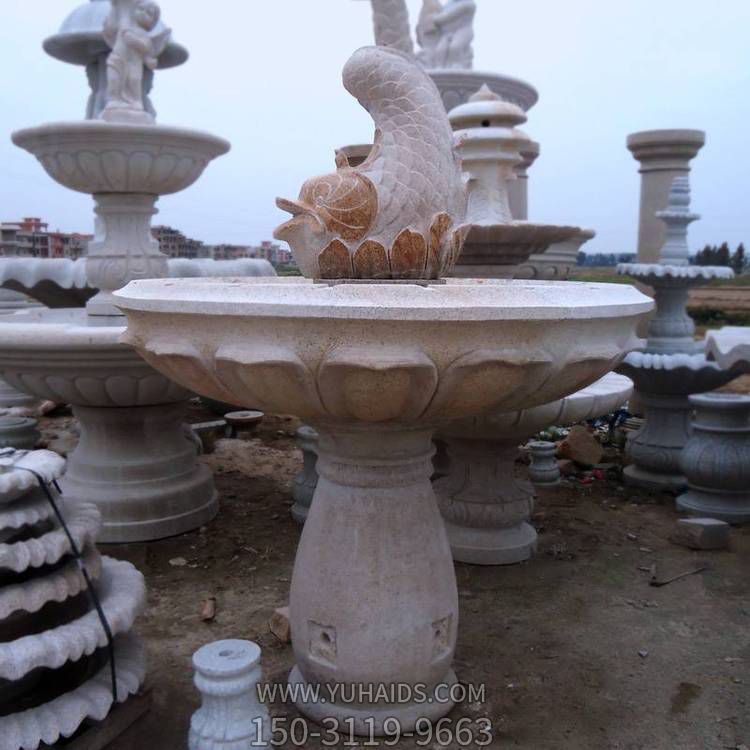 庭院摆放天然石材晚霞红雕刻鲤鱼中式流水喷泉博鱼网页版