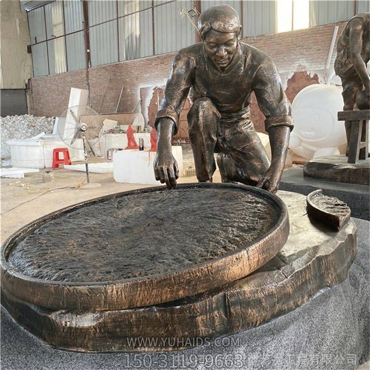 玻璃钢仿铜农民制茶人物主题雕像茶园景区美陈小品博鱼网页版
