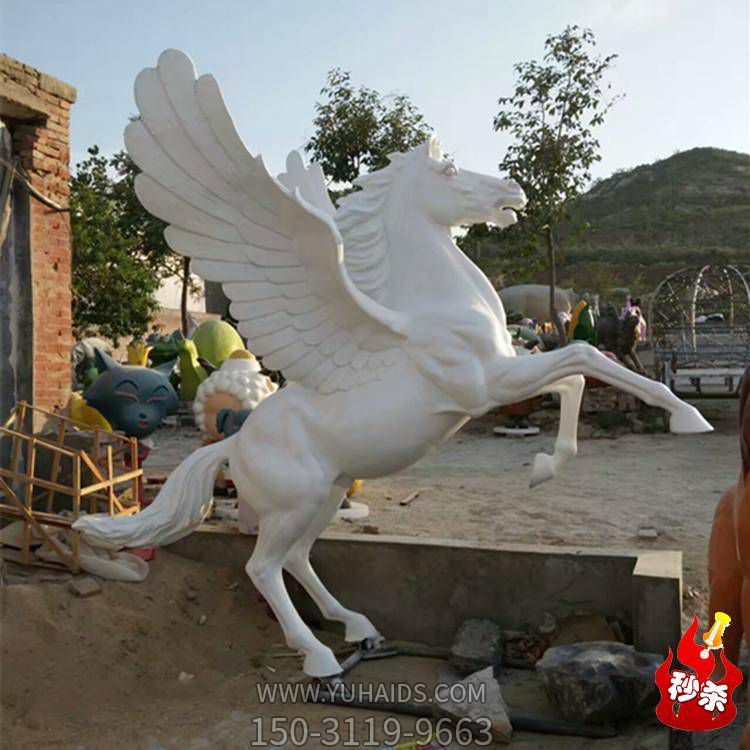 景区摆放大型玻璃钢飞马动物博鱼网页版