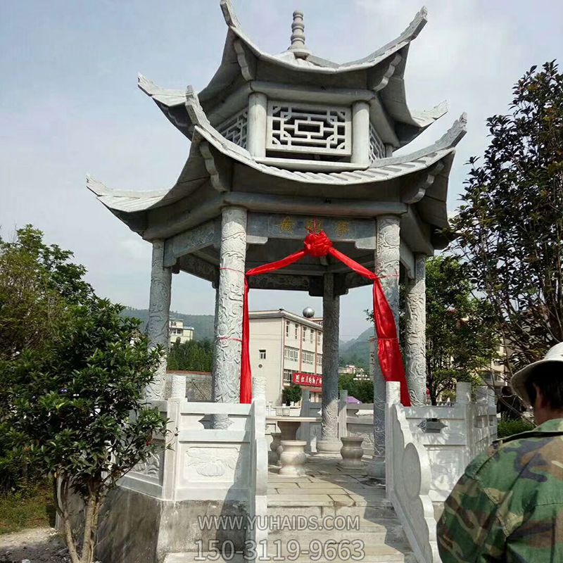 城市广场摆放大理石镂空雕刻龙纹凉亭博鱼网页版