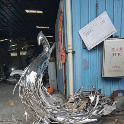 凤凰不锈钢博鱼网页版孔雀主题水景工艺品摆件