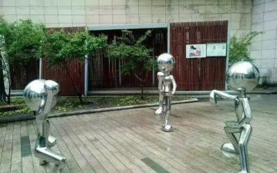 广场不锈钢抽象景观儿童博鱼网页版