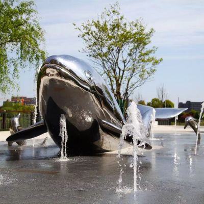 广场不锈钢镜面海豚 抽象水景博鱼网页版