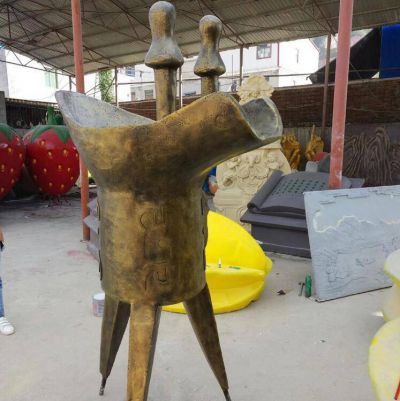 玻璃钢仿古酒樽盛酒器皿铜雕仿青铜古代酒杯博鱼网页版