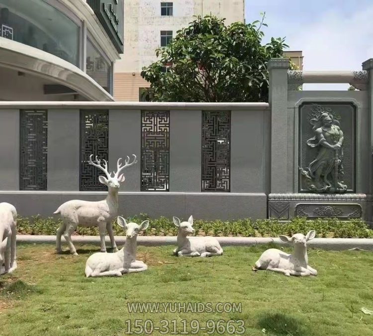 公园户外广场玻璃钢仿真动物景观梅花鹿博鱼网页版