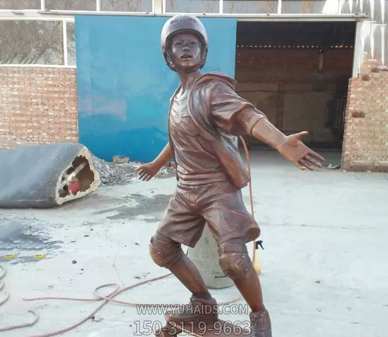 玩滑板公园运动玻璃钢仿铜博鱼网页版