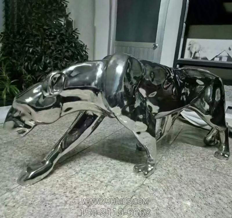 不锈钢镜面抛光拉丝行走中的金钱豹博鱼网页版